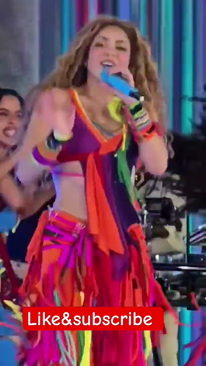 Shakira Waka Waka (This time for Africa) - Concert live 2025 #shakira #lmynlworldtour #wakawaka