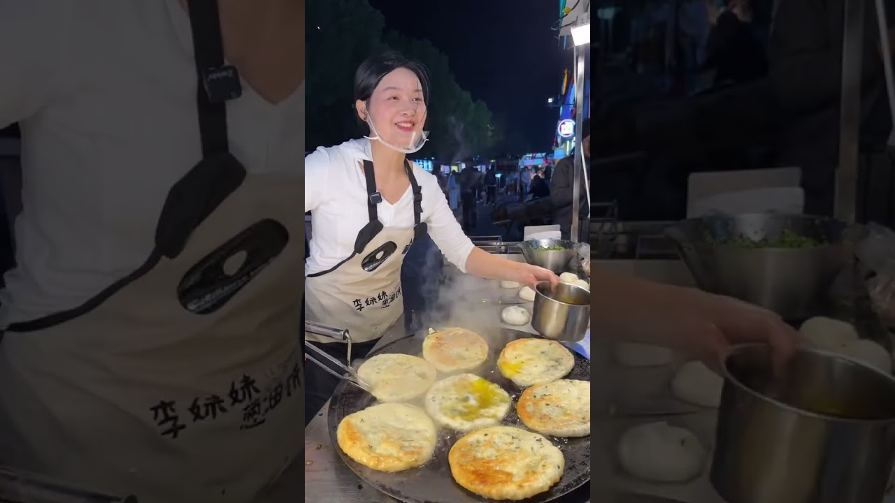 Live broadcast of street food specialties and fruit delicacies 2025/11/20 