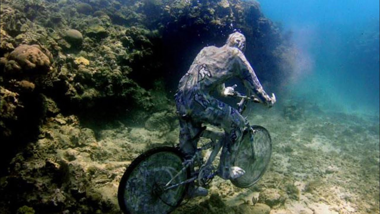 10-most-amazing-things-ever-found-underwater-youtube