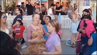 Hare Krishna Chanting - St Kilda Beach - Melbourne, Australia - January 2024