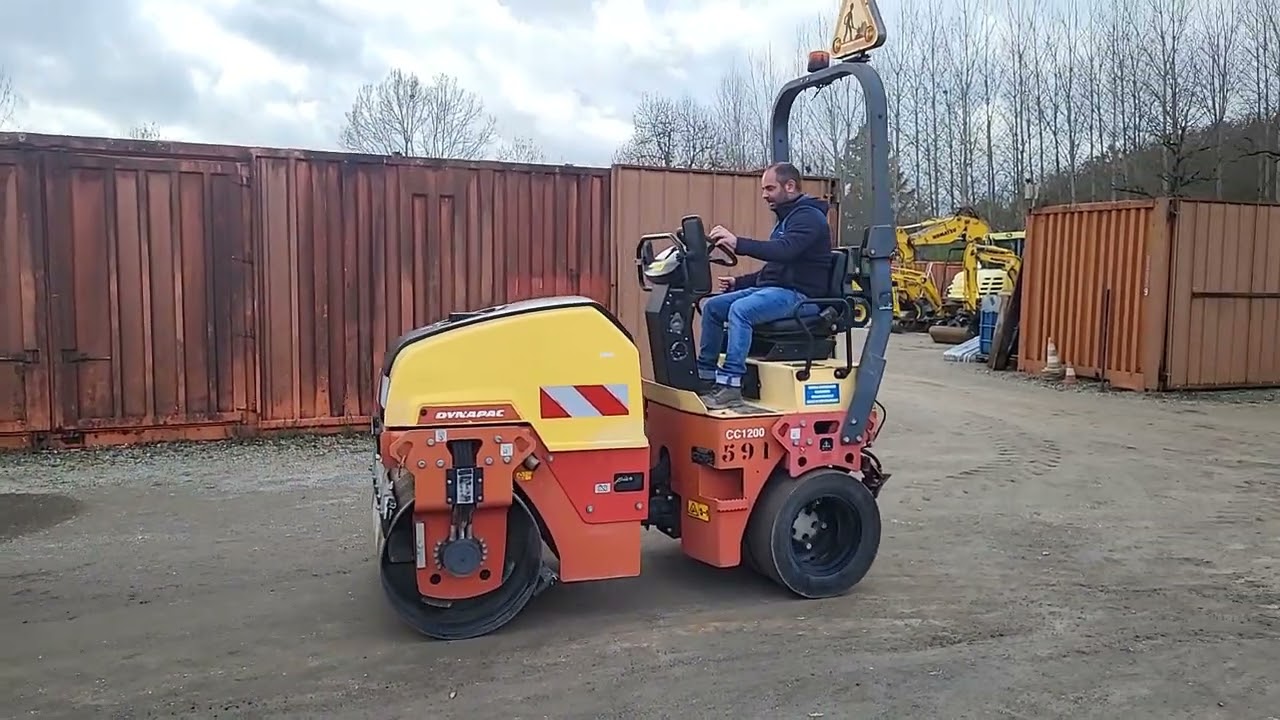 Used Combi Roller 2012 Dynapac CC 1200 C | equippo.com |