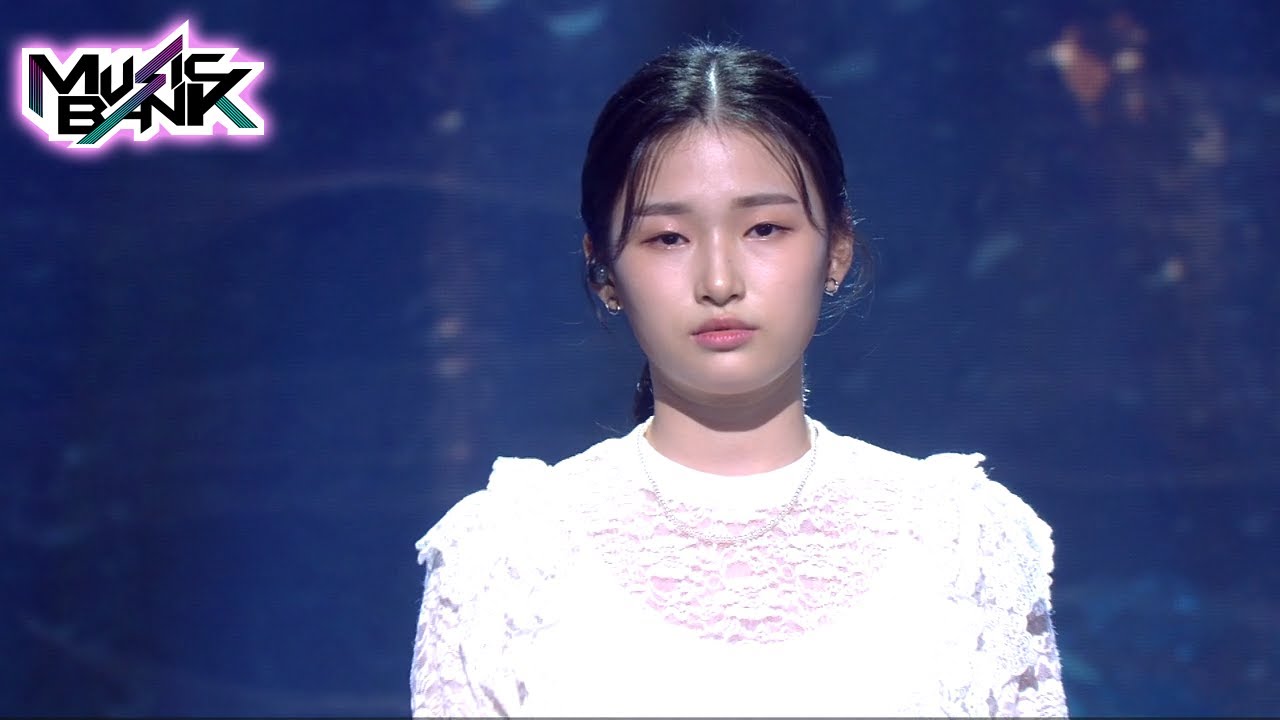 Watch JinE(이진이) - It Because raining(비가와서 그런가봐) (Music Bank) | KBS WORLD TV 210820 on YouTube Watch JinE(이진이) - It Because raining(비가와서 그런가봐) (Music Bank) | KBS WORLD TV 210820 on YouTube