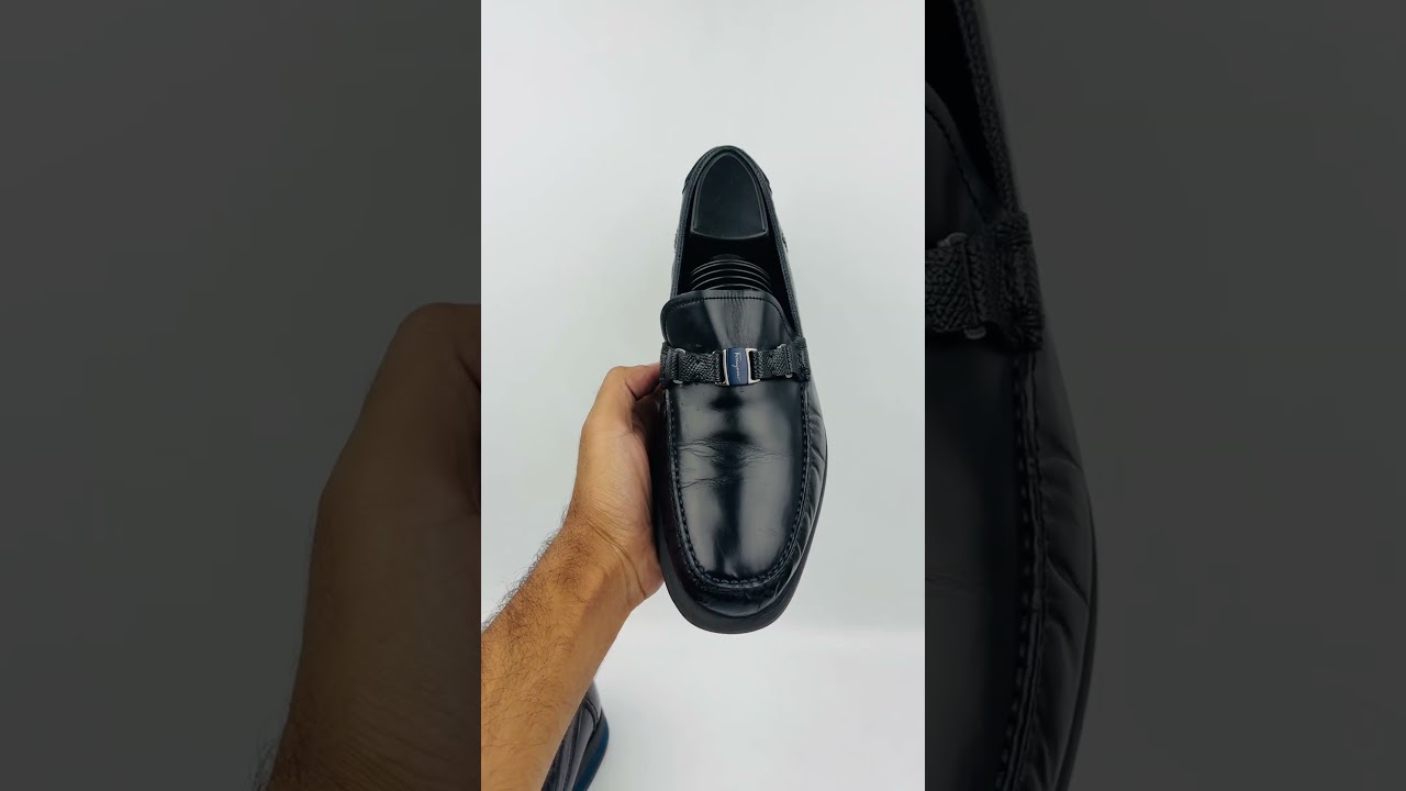 Salvatore Ferragamo Navy Gancini Bit Loafers (Size 41 