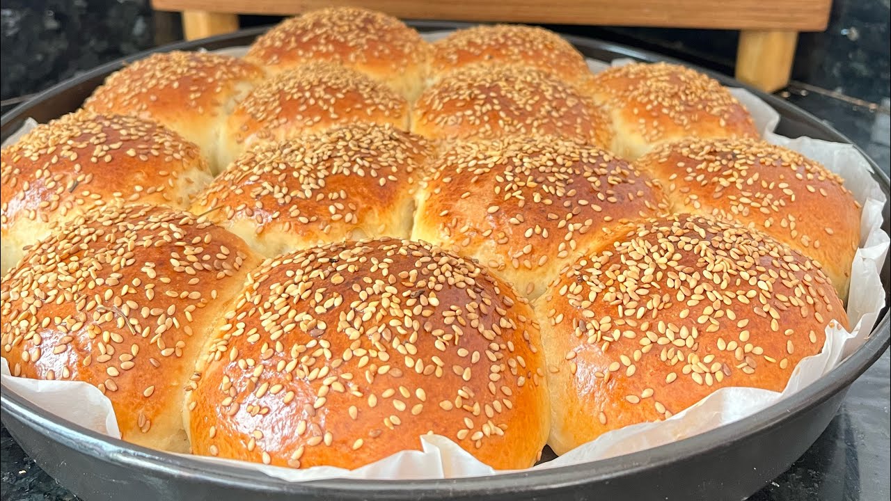 بريوش شهدة كتجي خفيفة وهشيشة 👍👍كذوب في الفم رائعة👌👌