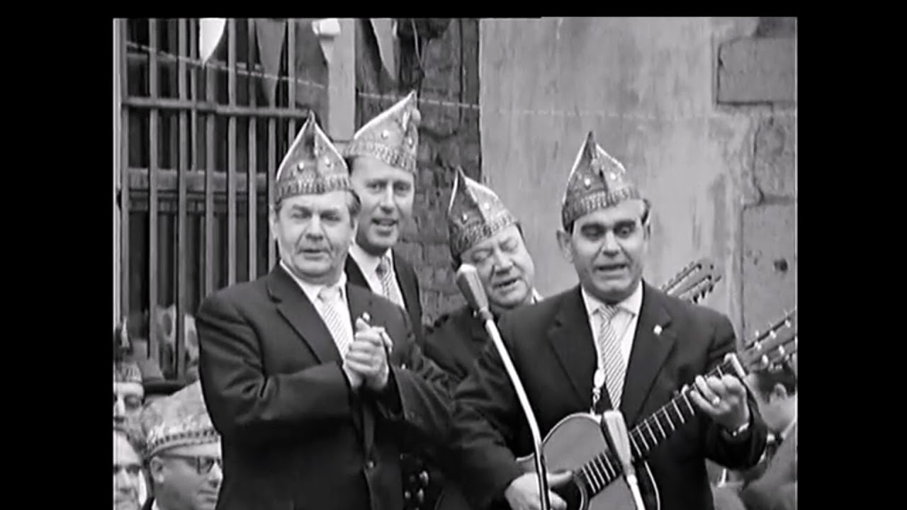 Karnevalsauftakt 11.11.1958 Ostermann-Brunnen | Kölner Karneval