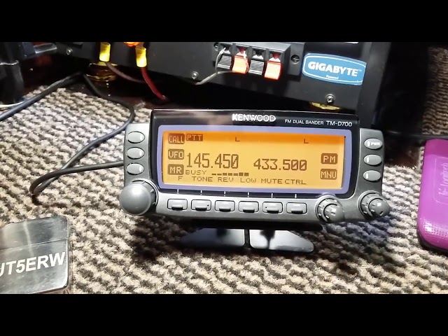 Kenwood TM-D700A VHF/UHF Mobile Transceiver - YouTube