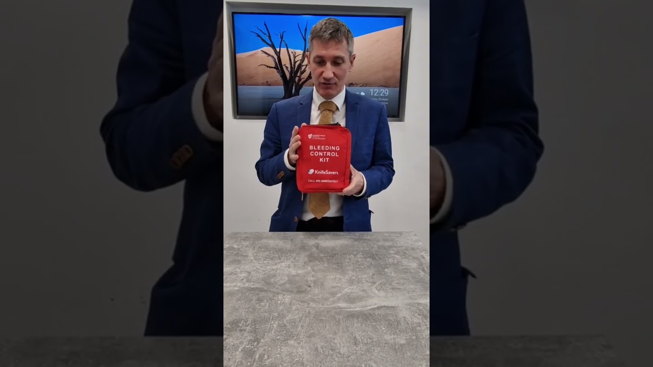 How to use the Emergency Bleeding Packs