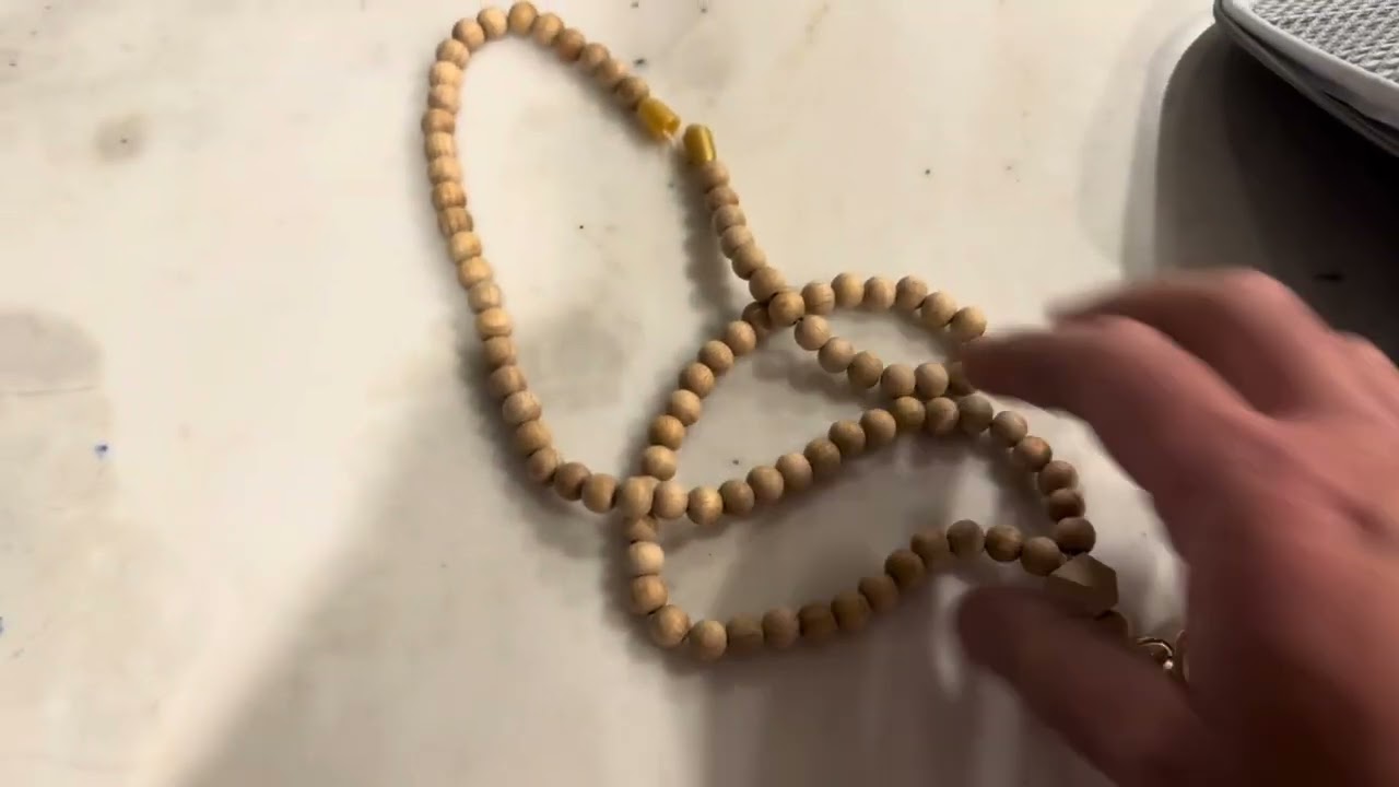 Wooden Bead Lanyard Review