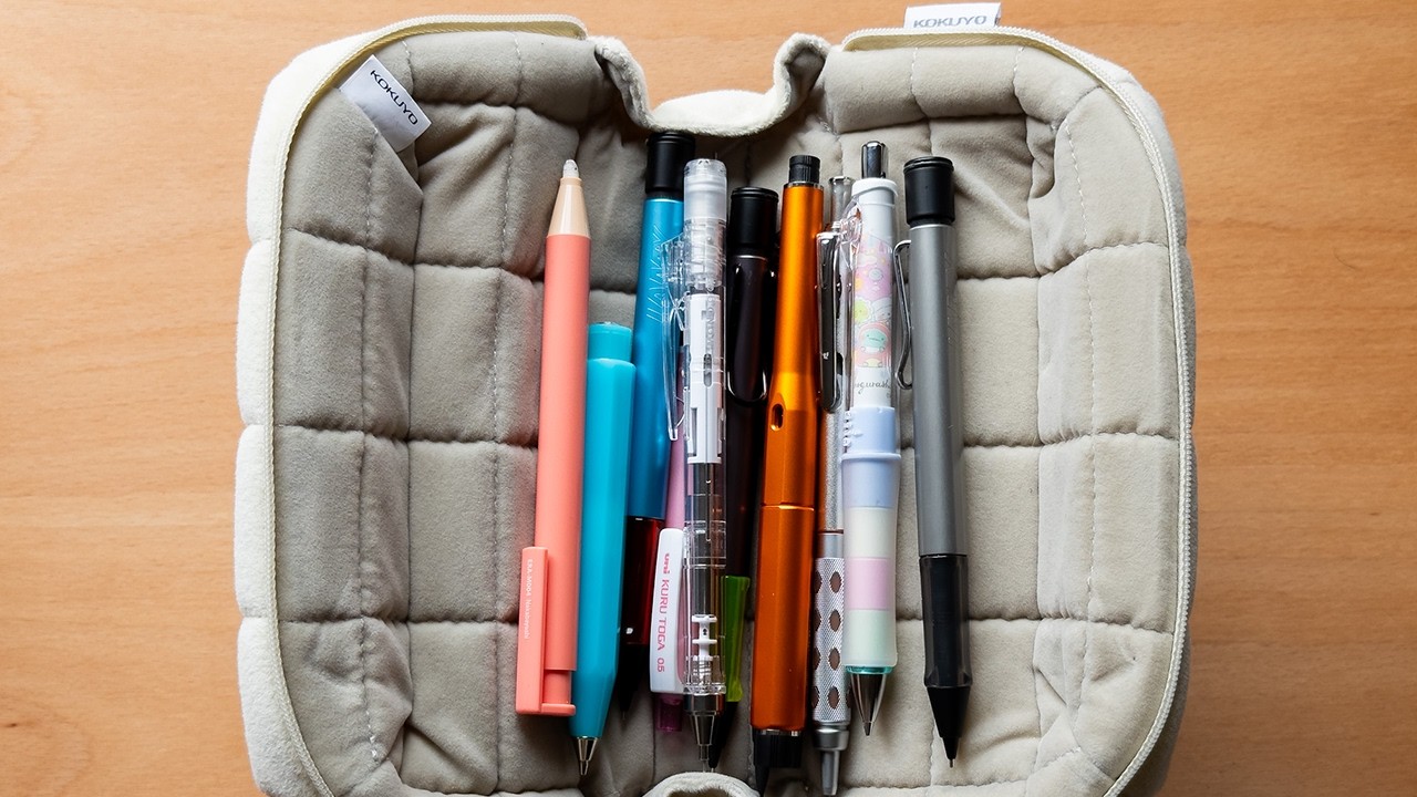 What ART SUPPLIES Do I Use In 2025?!  🎨👀