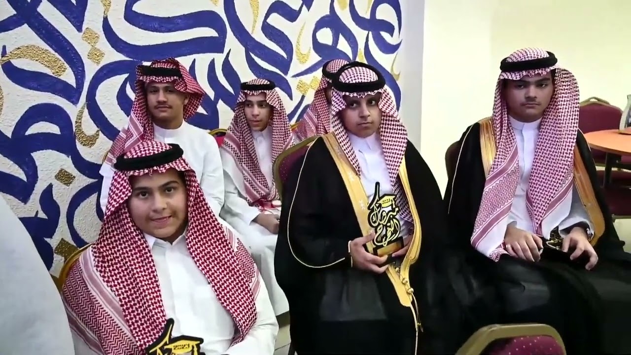 حفل تخرج طلاب متوسطة مدارس دار البشرى 1444هـ