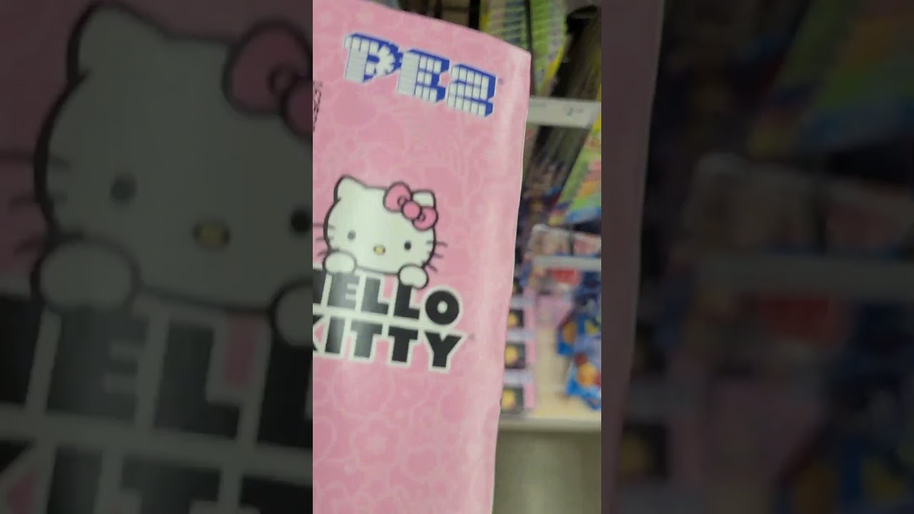 New Hello kitty and puppy Pez dispenser set at world market 