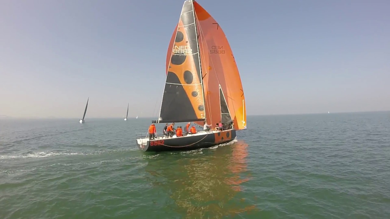 Kite set done right - Mat 1180 Team LeeLoo - Quick Set