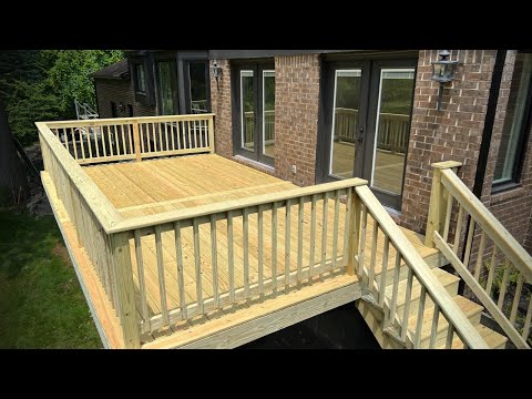 How to make your old deck look BRAND NEW!