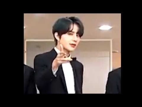 [NCT 정우] 자꾸 이렇게 윙크하시면..........압도적 감사