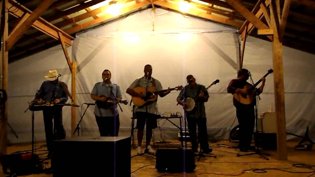 Deeper Shade of Blue - Money in the Bank auf YouTube ansehen Deeper Shade of Blue - Money in the Bank auf YouTube ansehen