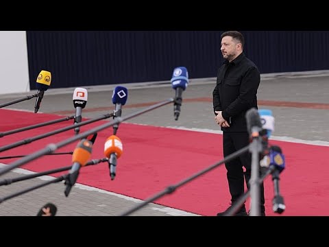 Владимир Зеленский подтвердил обмен пленными "1000 на 1000" и 3-дневное перемирие с Россией