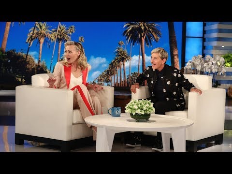 Video: Portia De Rossi Net Değer: Wiki, Evli, Aile, Düğün, Maaş, Kardeşler