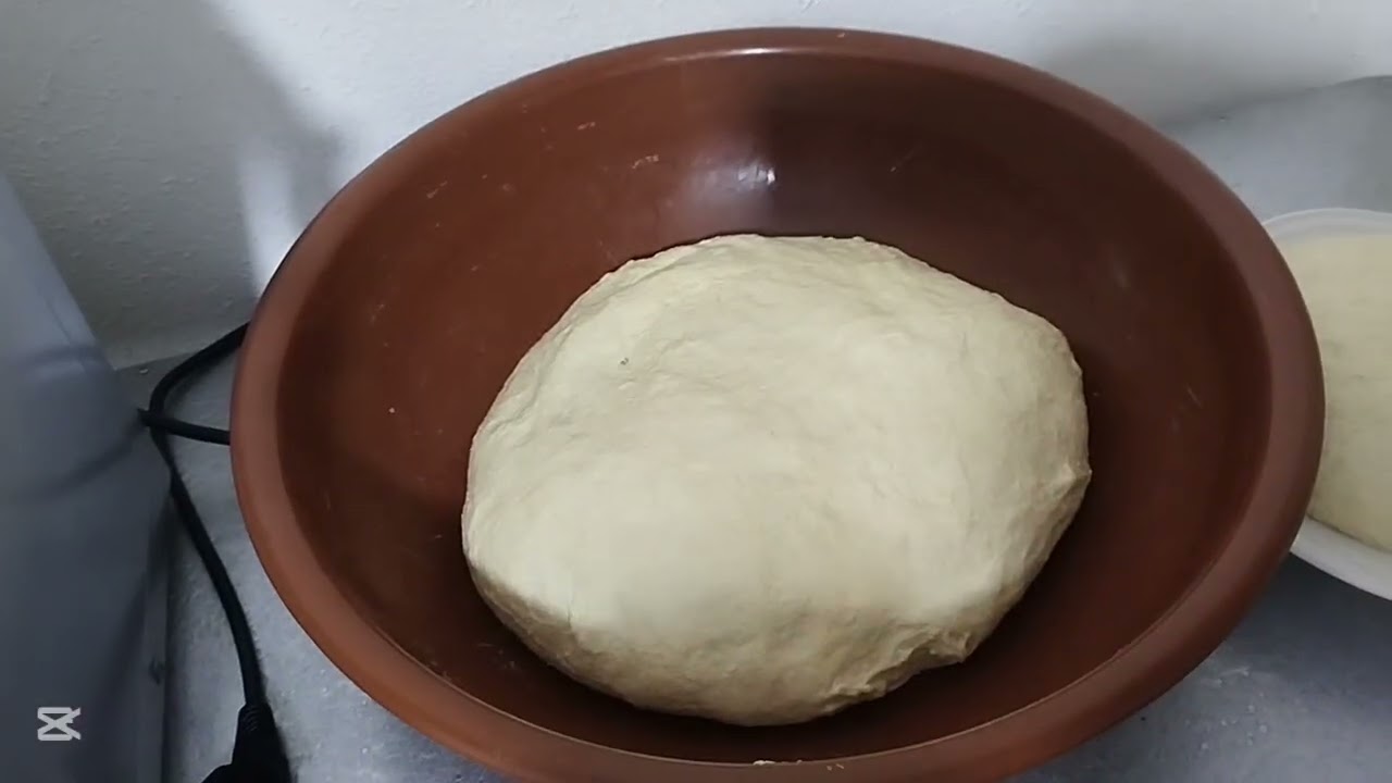 دجاج مع بطاطا مطحونين كيجيو يا سلام و صاوبت الكومير غير ف دار ما شاء الله جا زوين 