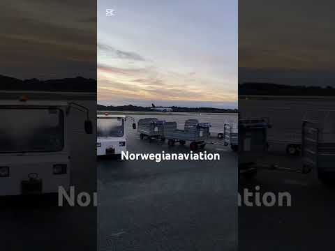 an sas a319 at haugesund #sas #airbus#a319#haugesund#helganes#airport#aviation#planes#planespotting