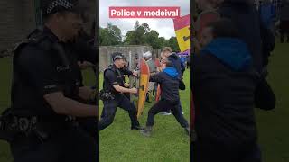 you cant miss this, seriously / medieval combat