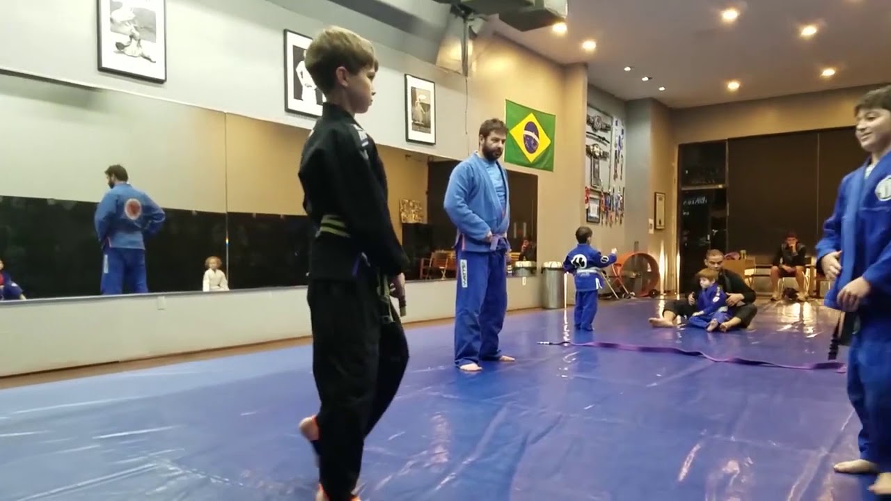 Kids Jiu Jitsu, Shark Tank 10 rolls in a row with no rest and submissions, Keenan Cornelius Style 🥋