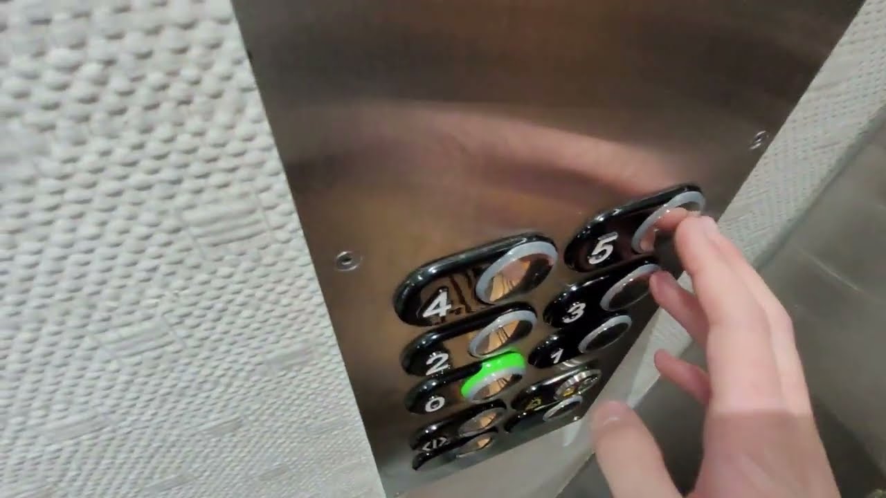 Très Bel Ascel mod. PACA Ascenseurs Services ! (📍Marseille, FR)