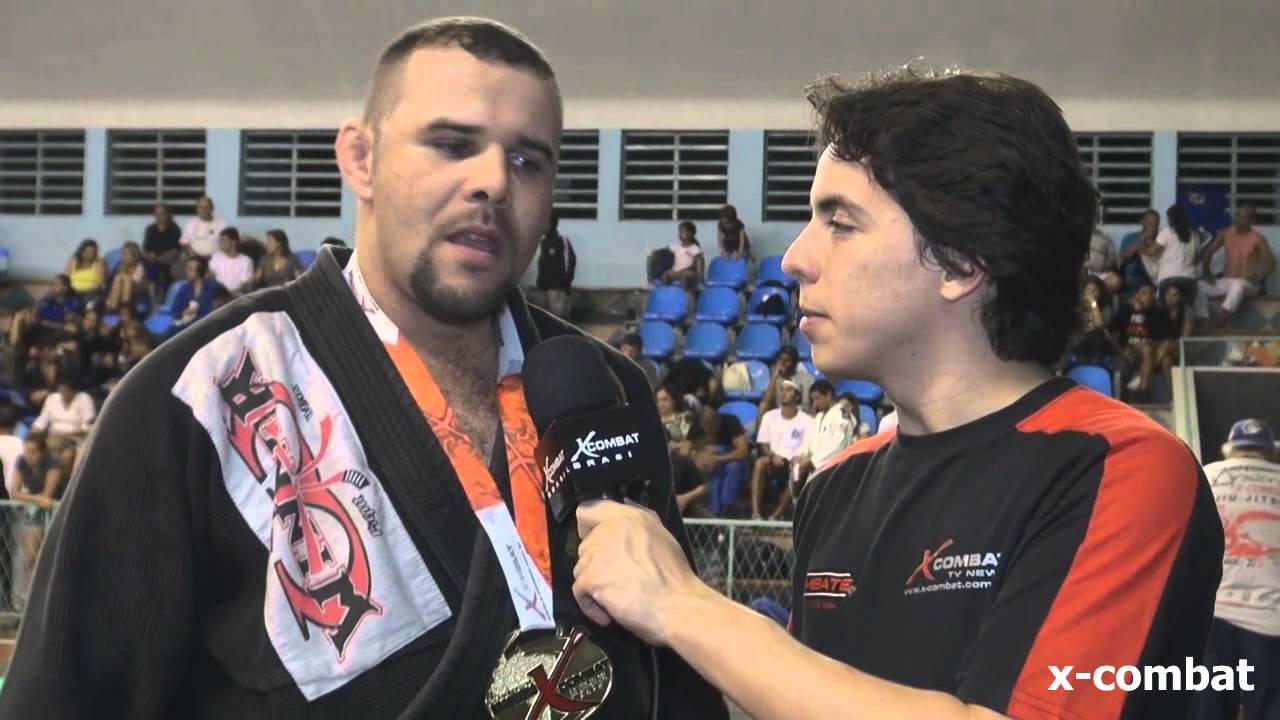 CAMPEONATO BRASILEIRO X-COMBAT - Entrevista Alex Chaves by X-COMBAT