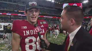 Download Lagu Charlie Becker and his family react to IU winning national title MP3