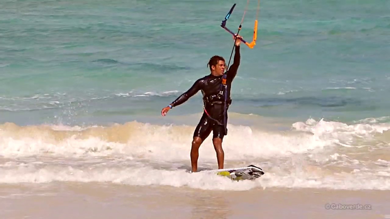 Airton Cozzolino, 6.4.2019, strapless freestyle tricks, Kitebeach, Cape Verde, Sal island