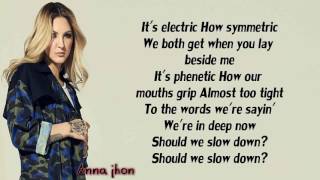 Julia Michaels   Uh Huh Lyrics top sooooooooooooooooooooong