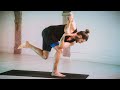 22 min intermediate yoga workout flow to get strong  flexible