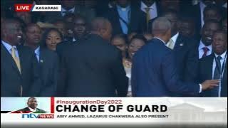 Uhuru, Ruto exchange hearty handshake | Inauguration Day 2022