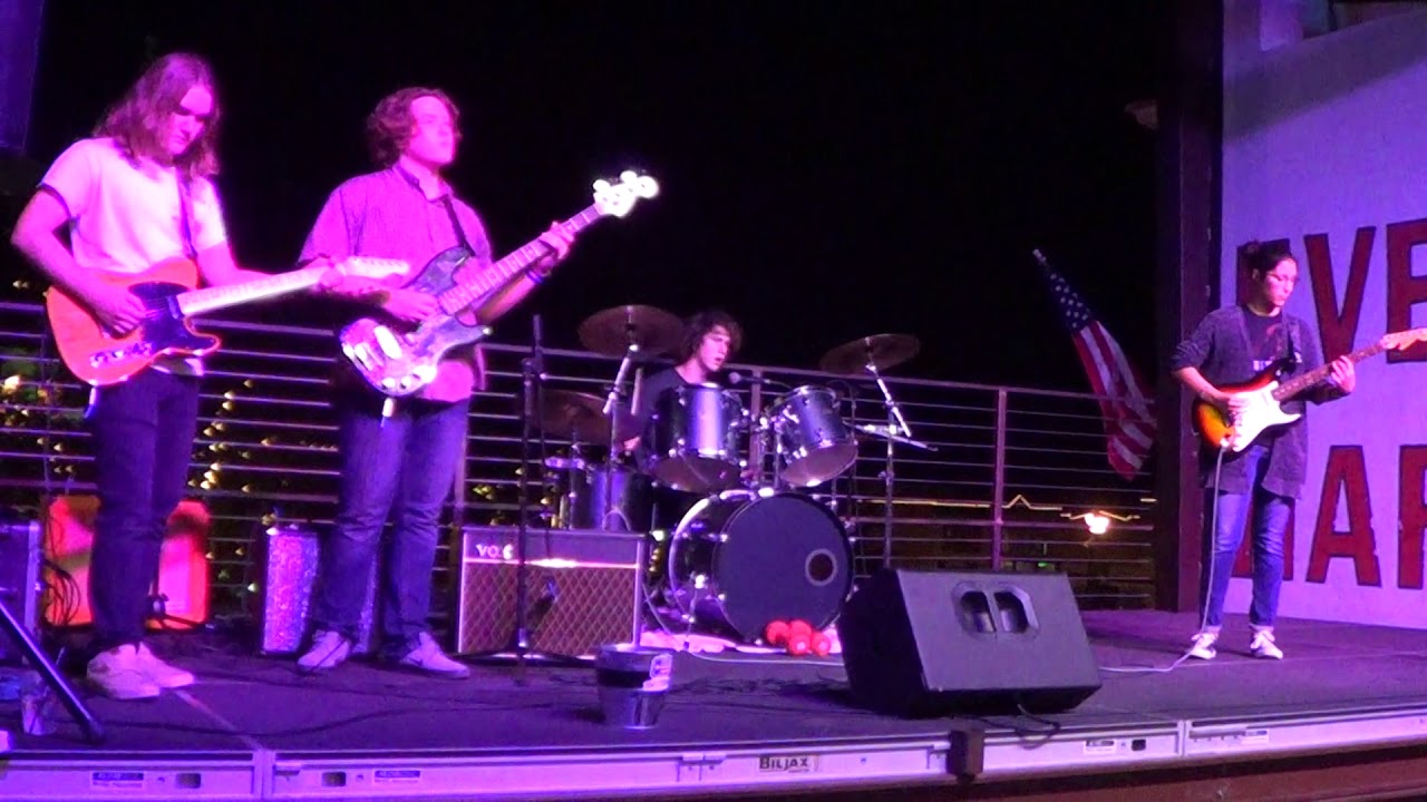 Mobile Commotion: Sanger, Texas