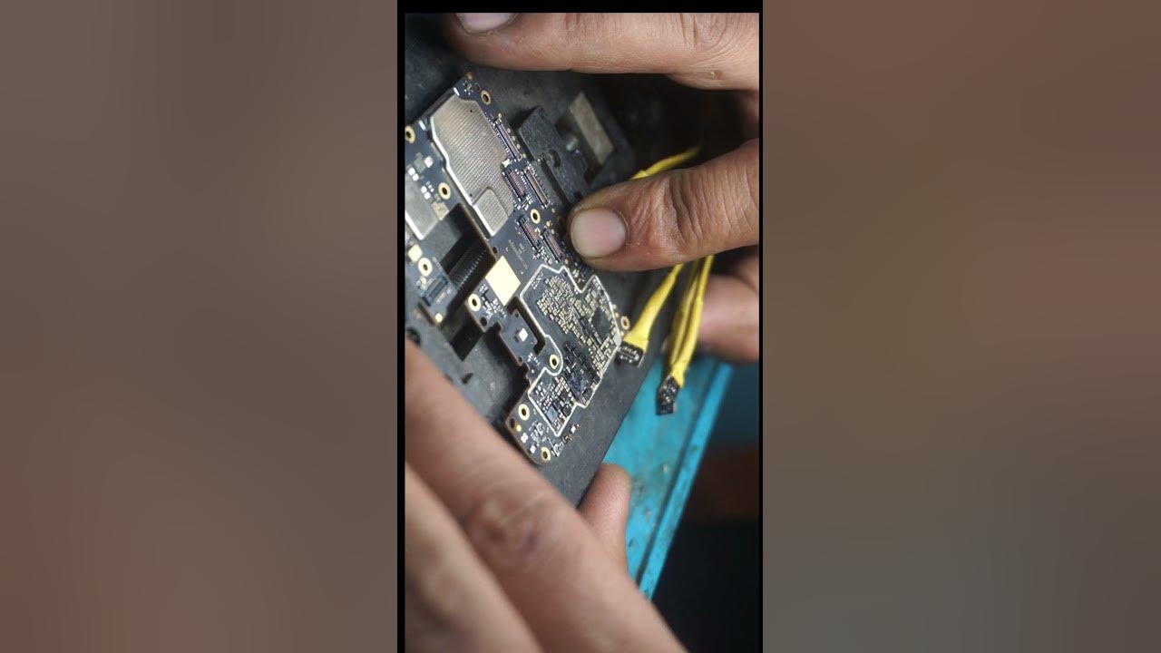 how to quickly detect motherboard short circuit ?? - YouTube