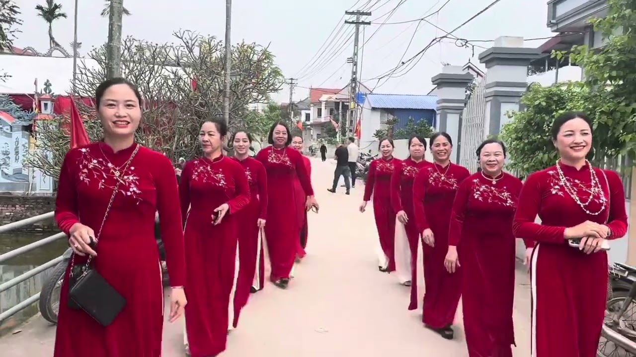 Hội đình ngoại   16/3/2025
