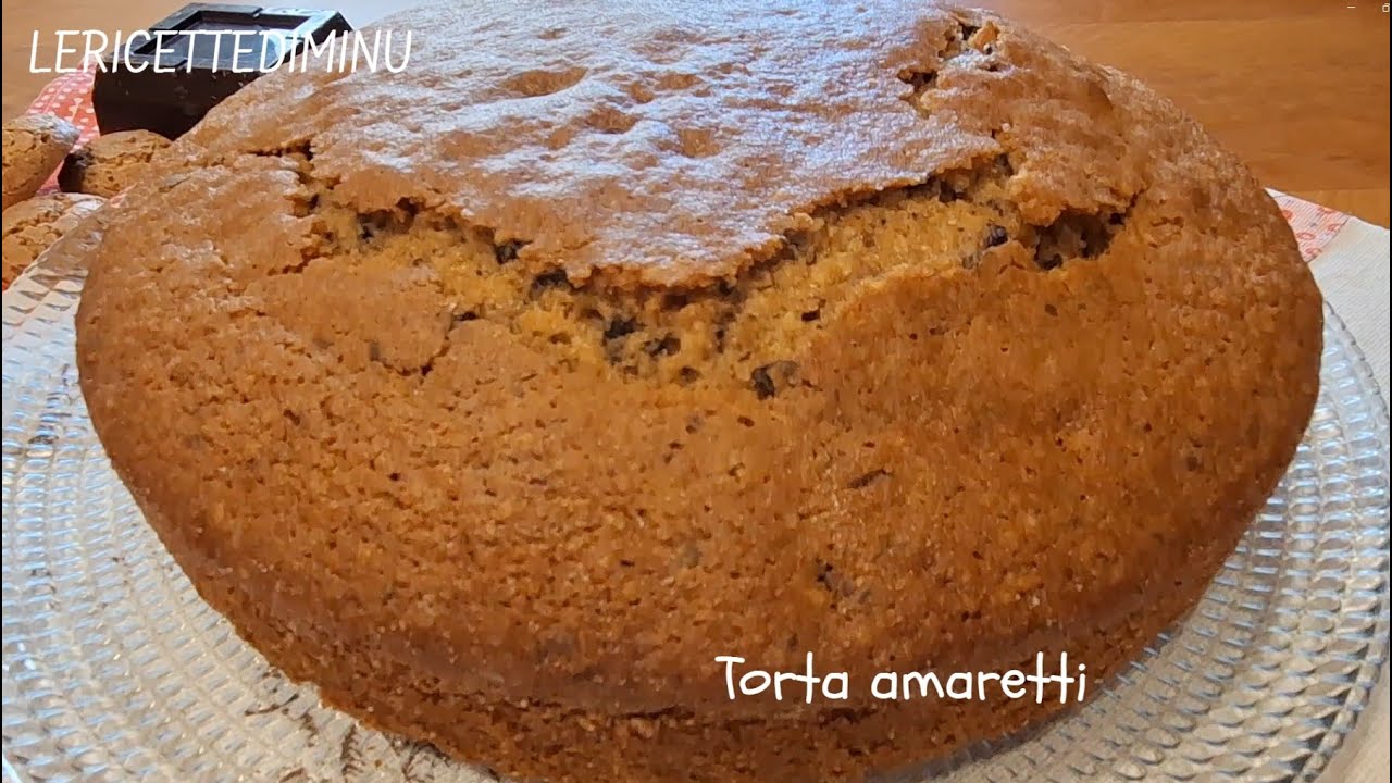 Torta amaretti mandorle e cioccolato