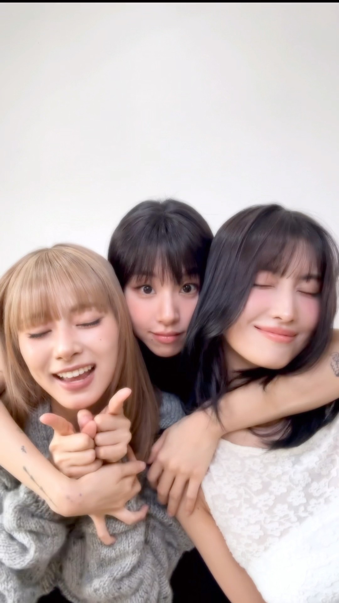 GETCHA BETCHA METCHA GIRL ???#TWICE #트와이스 #STRATEGY#MOMO #CHAEYOUNG #TZUYU