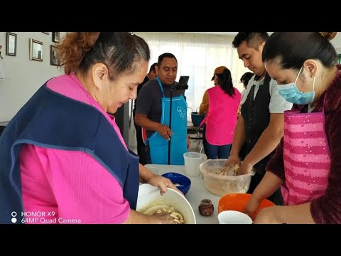 Clase presencial para pan de muerto