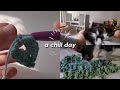 Visual diary: made a crochet vine / set up my table / went for a walk