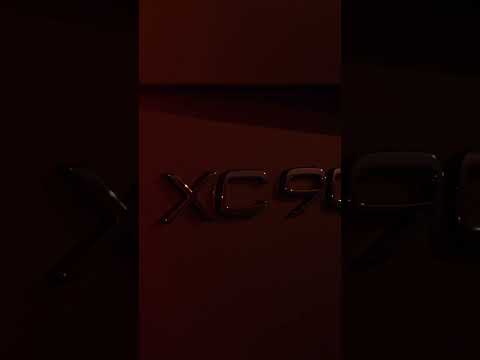 Bright, bold, and unmistakably iconic. It's the new XC90 with Matrix design LED headlights.