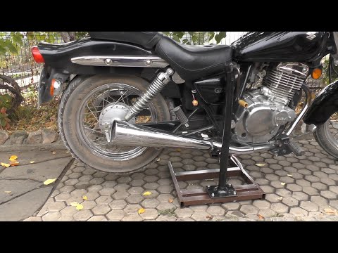 Видео: Как вы используете Мотоциклетный домкрат мастера?