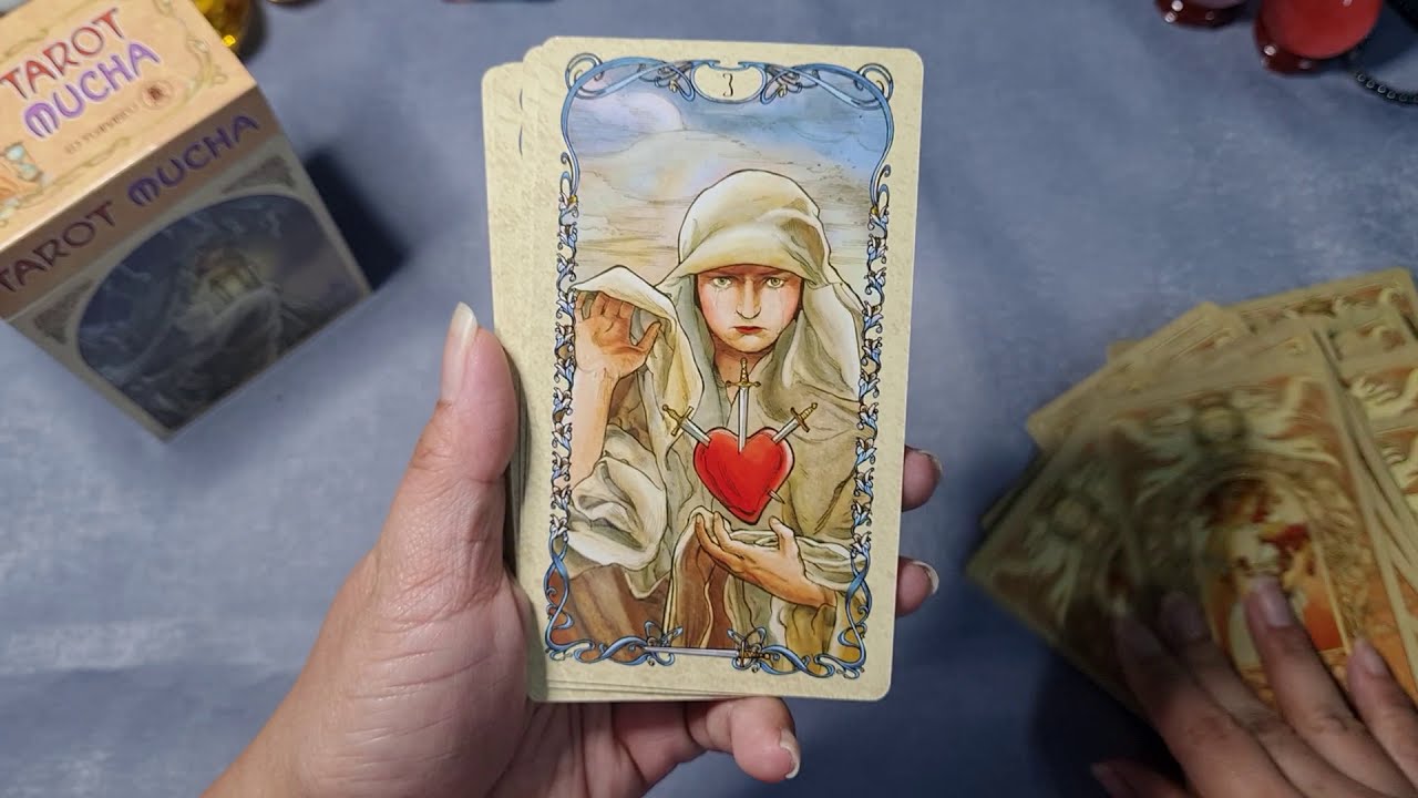 [Unbox] รีวิวไพ่ทาโรต์ ชุด tarot mucha ✨ไพ่งาม ตีความแตกออกจากไรเดอร์เวท น่าจะอ่านง่ายขึ้น