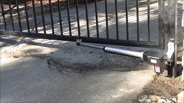 ALEKO® AS600 AC/DC Single Swing Gate Operator