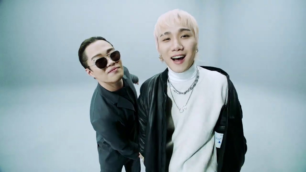 在 YouTube 上观看 머쉬베놈 (MUSHVENOM) , 저스디스 (JUSTHIS)  - 옜다 (Take it) (Prod. GroovyRoom) MV 在 YouTube 上观看 머쉬베놈 (MUSHVENOM) , 저스디스 (JUSTHIS)  - 옜다 (Take it) (Prod. GroovyRoom) MV