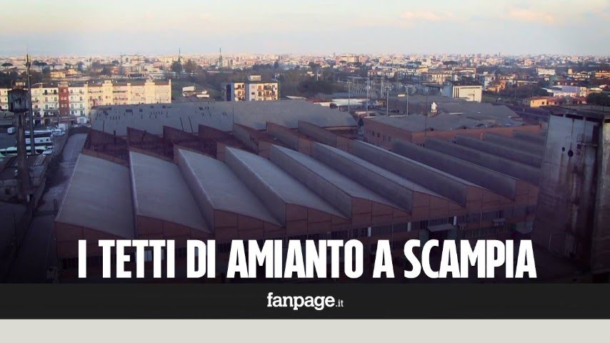 Scampia, una bomba di amianto nel cuore del quartiere