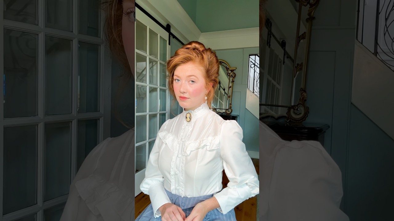 Edwardian-style hair! 1900s Gibson Girl bun tutorial ? #hairstyle #1900s #vintagestyle #hair