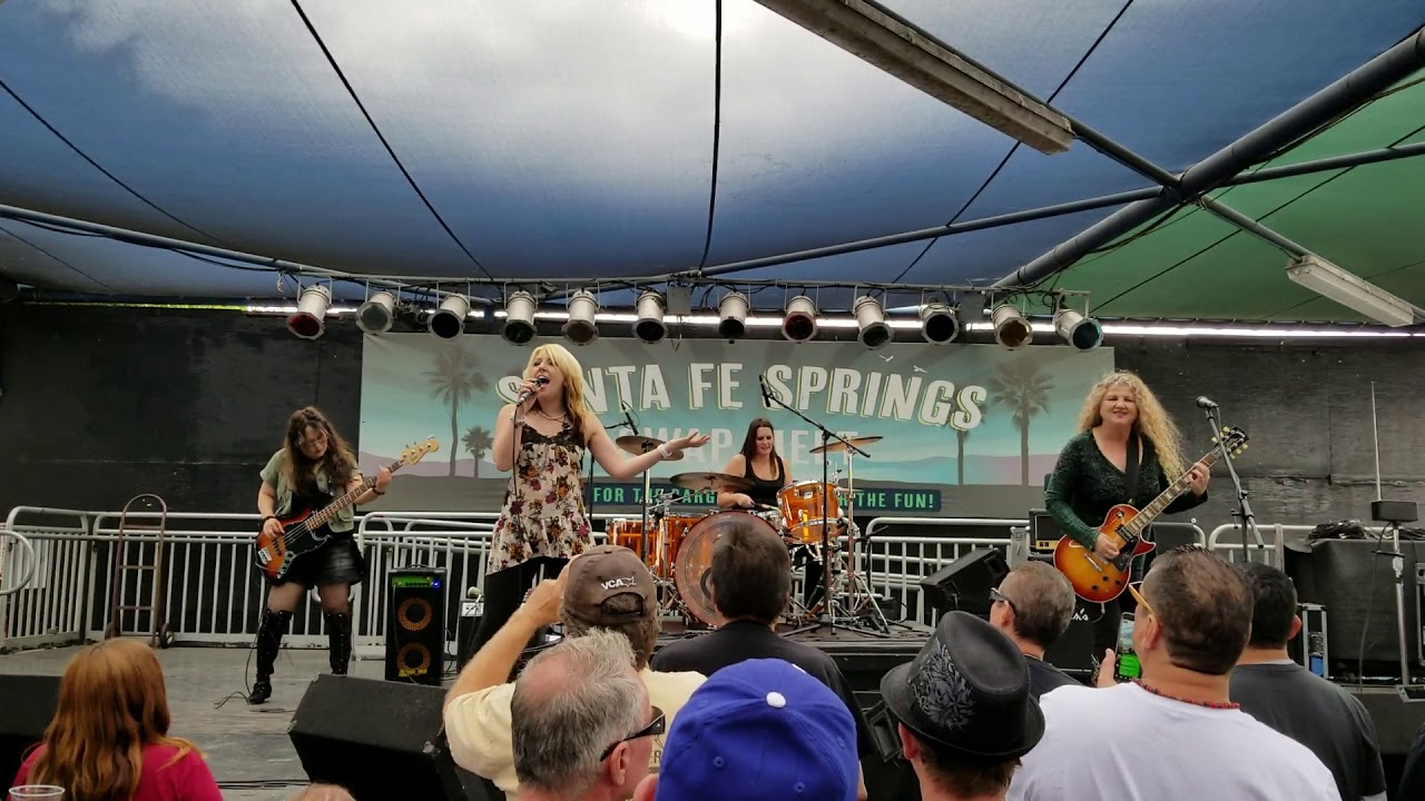 Out on the Tiles By Lady Zep , Zeppelin Tribute band sfsprings 6/16/18
