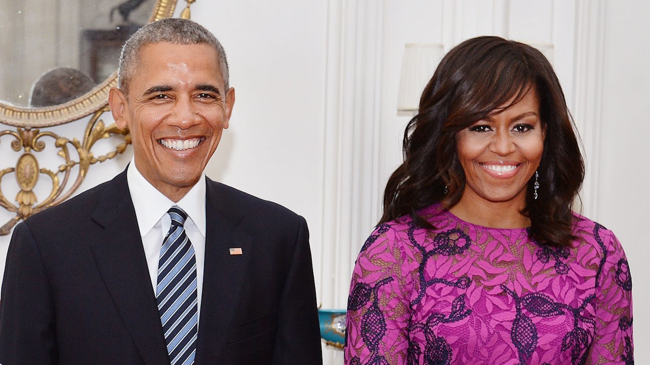 Barack Obama Snaps Photos Of Wife Michelle On Yacht Proves He S The Ultimate Instagram Husband Youtube