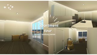 NEW APARTMENT TOUR ||BLOXBURG SERIES EP1 ||