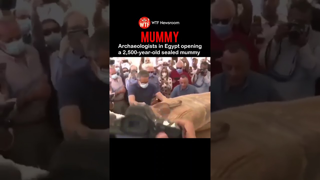 2500-Year-Old Mummy Opened AfterCenturies 😳🗝
